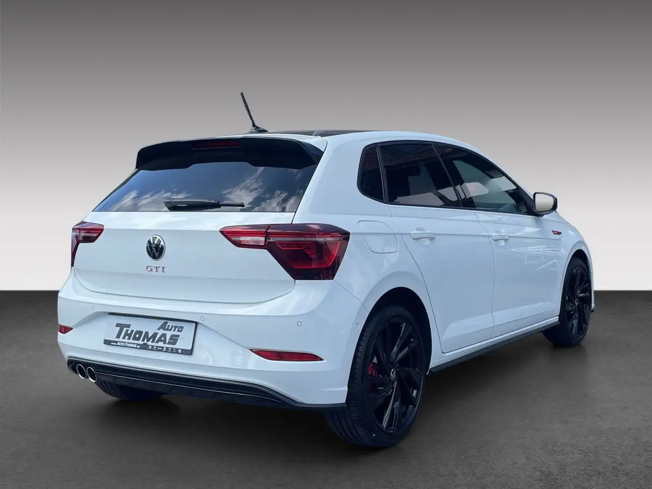 Volkswagen Polo GTI Edition 25 2.0 TSI DSG IQ.DRIVE+PANO — Galería del vehículo 5
