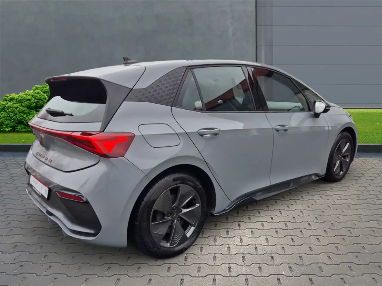 CUPRA Born 150 kW+Alufelgen+Navi+Klimaautomatik+Sitzheizung+L — معرض صور السيارة 5