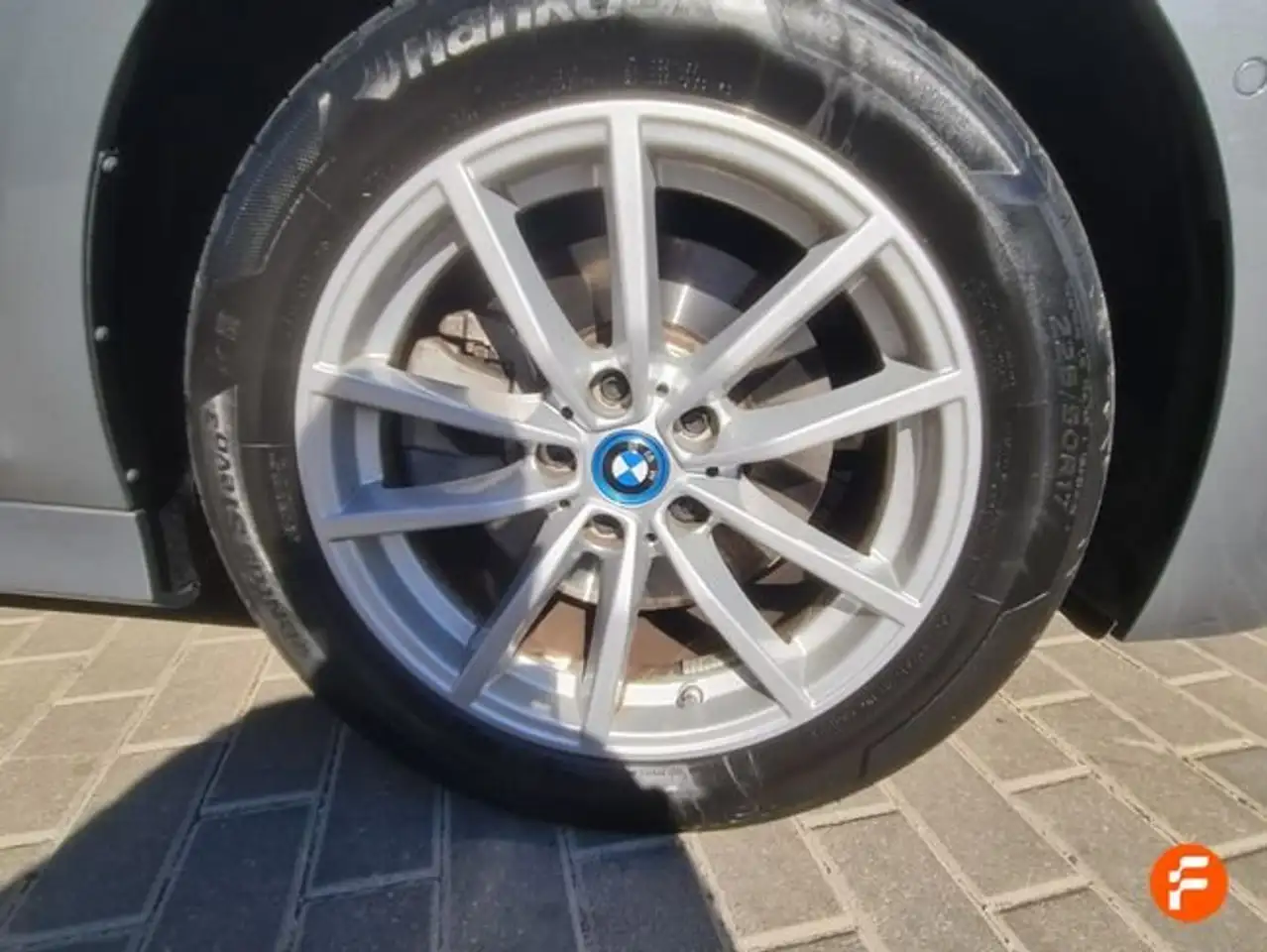 BMW 320 320e — Vehicle gallery 11