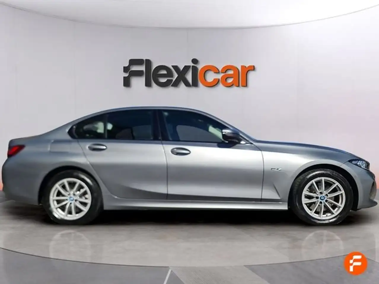 BMW 320 320e — Vehicle gallery 3