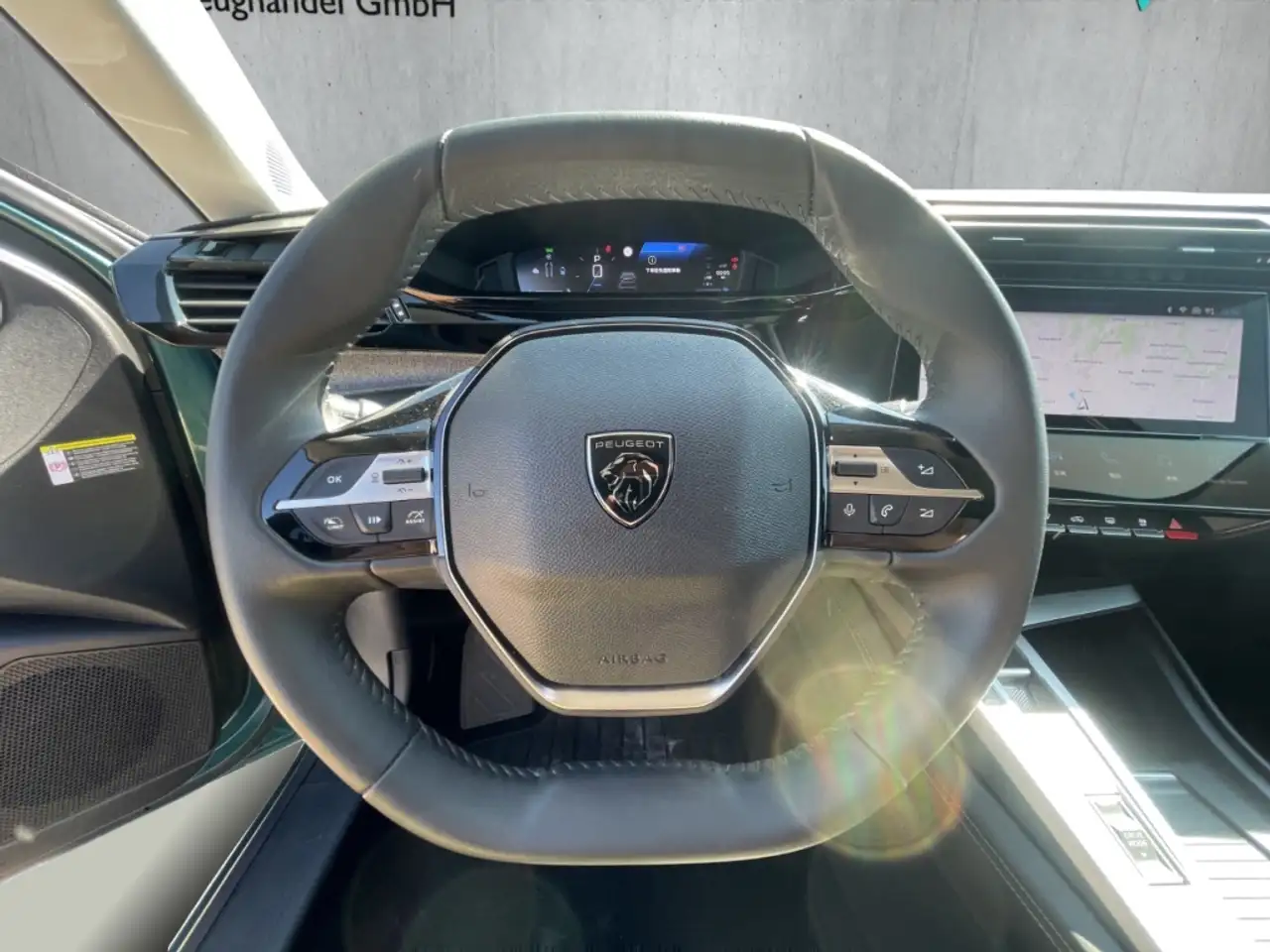 Peugeot 308 Hybrid 136 SW Allure e-DSC6 Navi LED Apple CarPlay — معرض صور السيارة 10