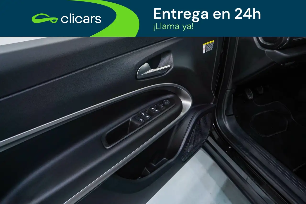 Jeep Avenger 1.2 Altitude 74KW — Galería del vehículo 18