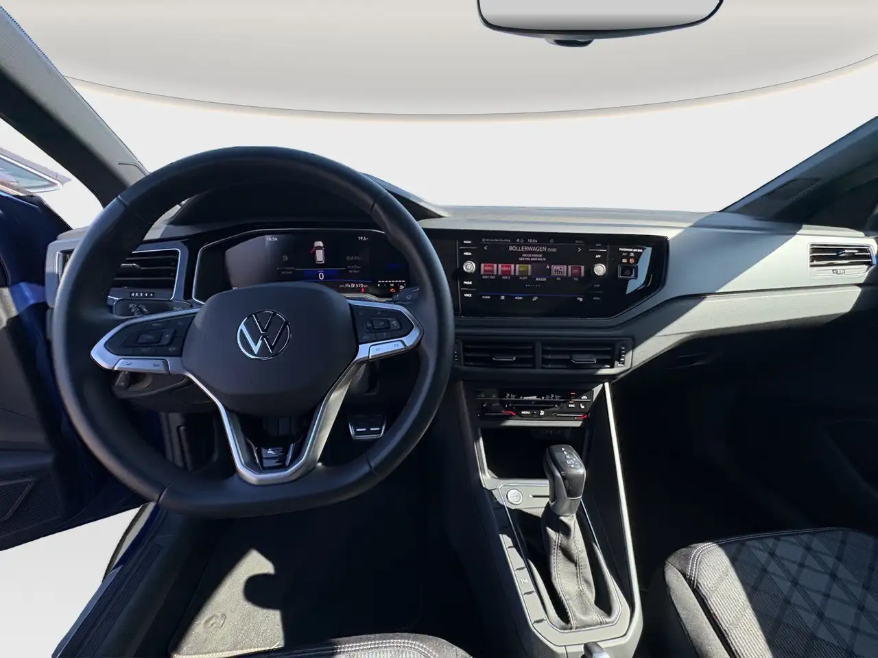 Volkswagen Taigo R-line 1.0 TSI 85 kW DSG KAMERA NAVI — معرض صور السيارة 9