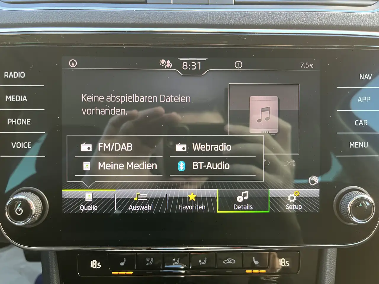 Skoda Superb Combi 1.5 TSI DSG Ambition Navi SHZ ACC LED PDC DA — معرض صور السيارة 18