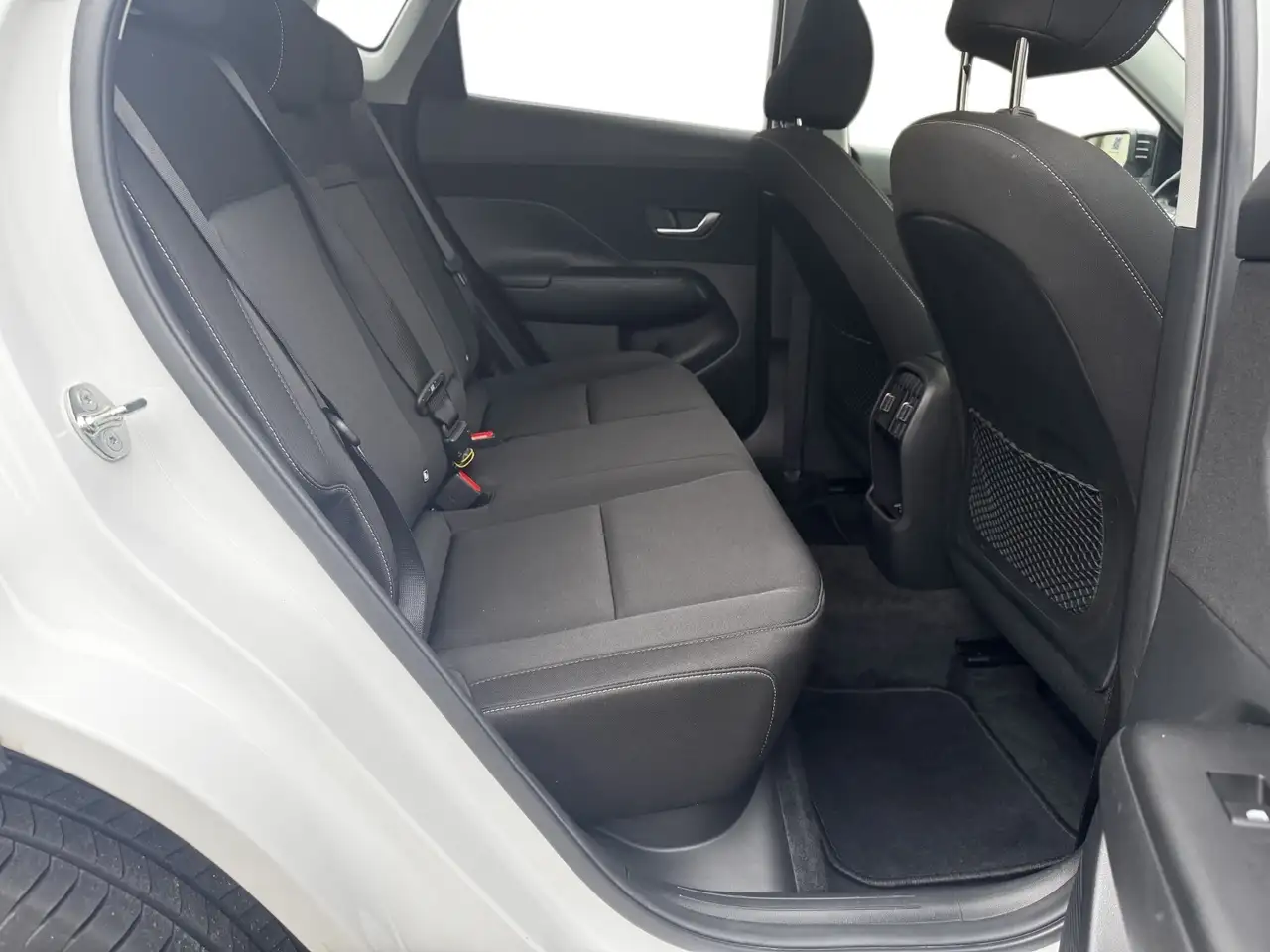 Hyundai KONA +KAMERA+LED+SMART-KEY+NAVI+ — معرض صور السيارة 10