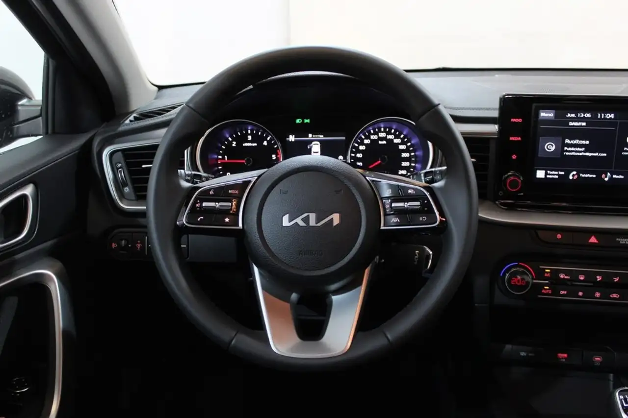 Kia Ceed / cee'd 1.6 MHEV iMT Eco-Dynamics Drive 136 — Galerie du véhicule 12