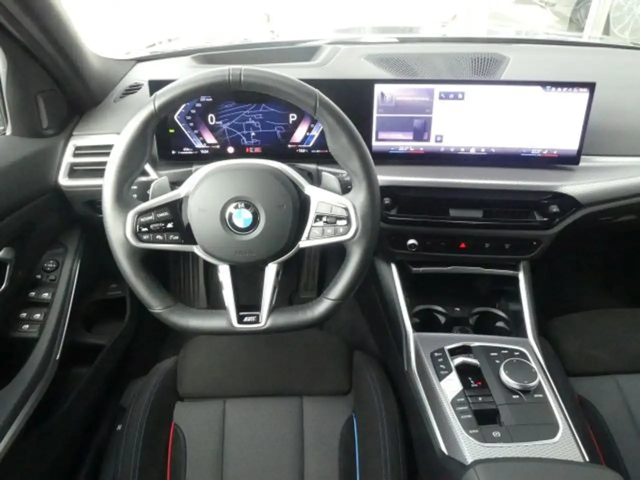 BMW 318 i Tour M Sportp. AHK°ACC*Ad.LED°Headup+HIFI — معرض صور السيارة 14