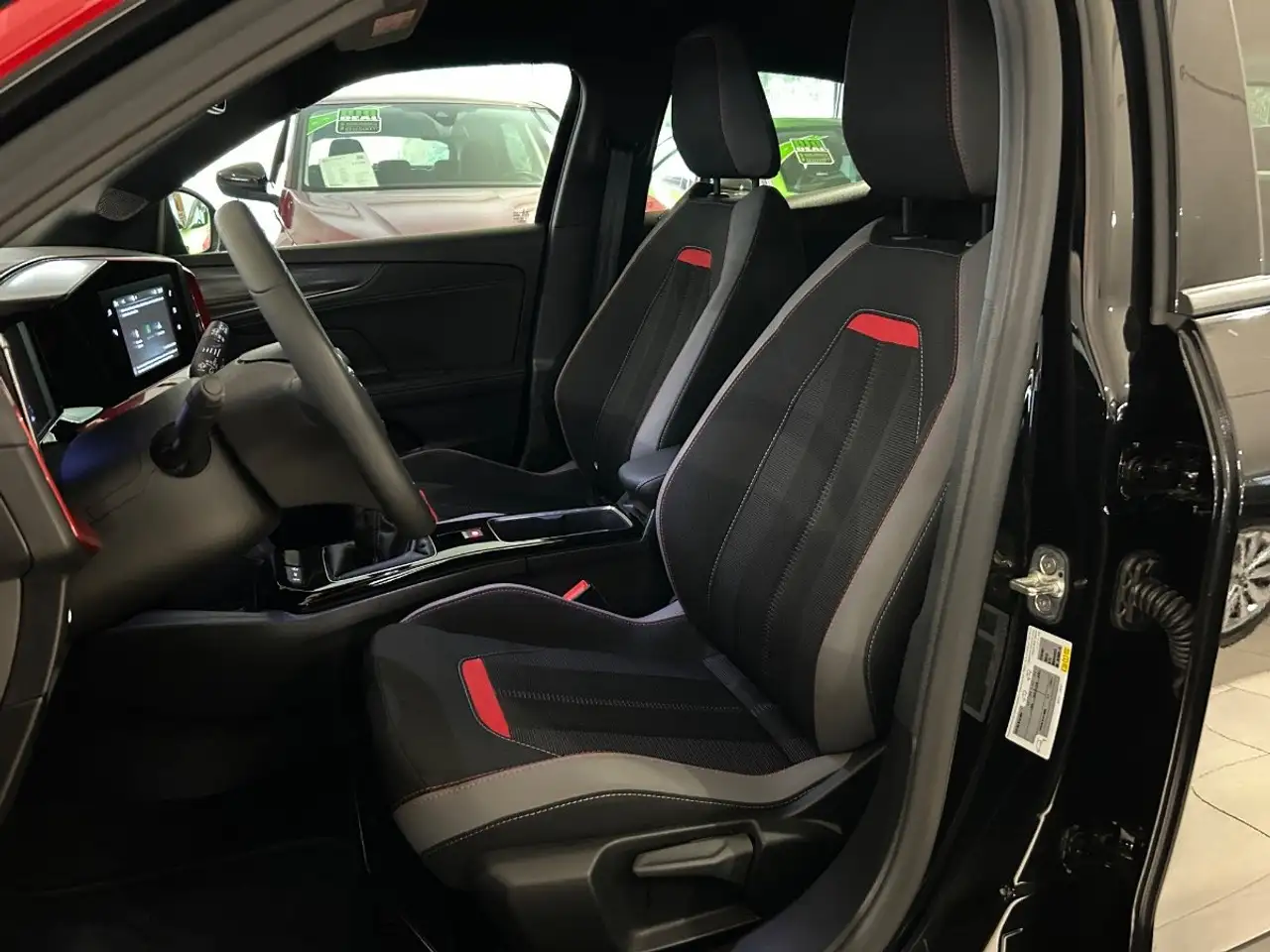 Opel Mokka 1.2 Turbo GS Line LED+SHZ+Winterp.+Kam.+LM — معرض صور السيارة 13