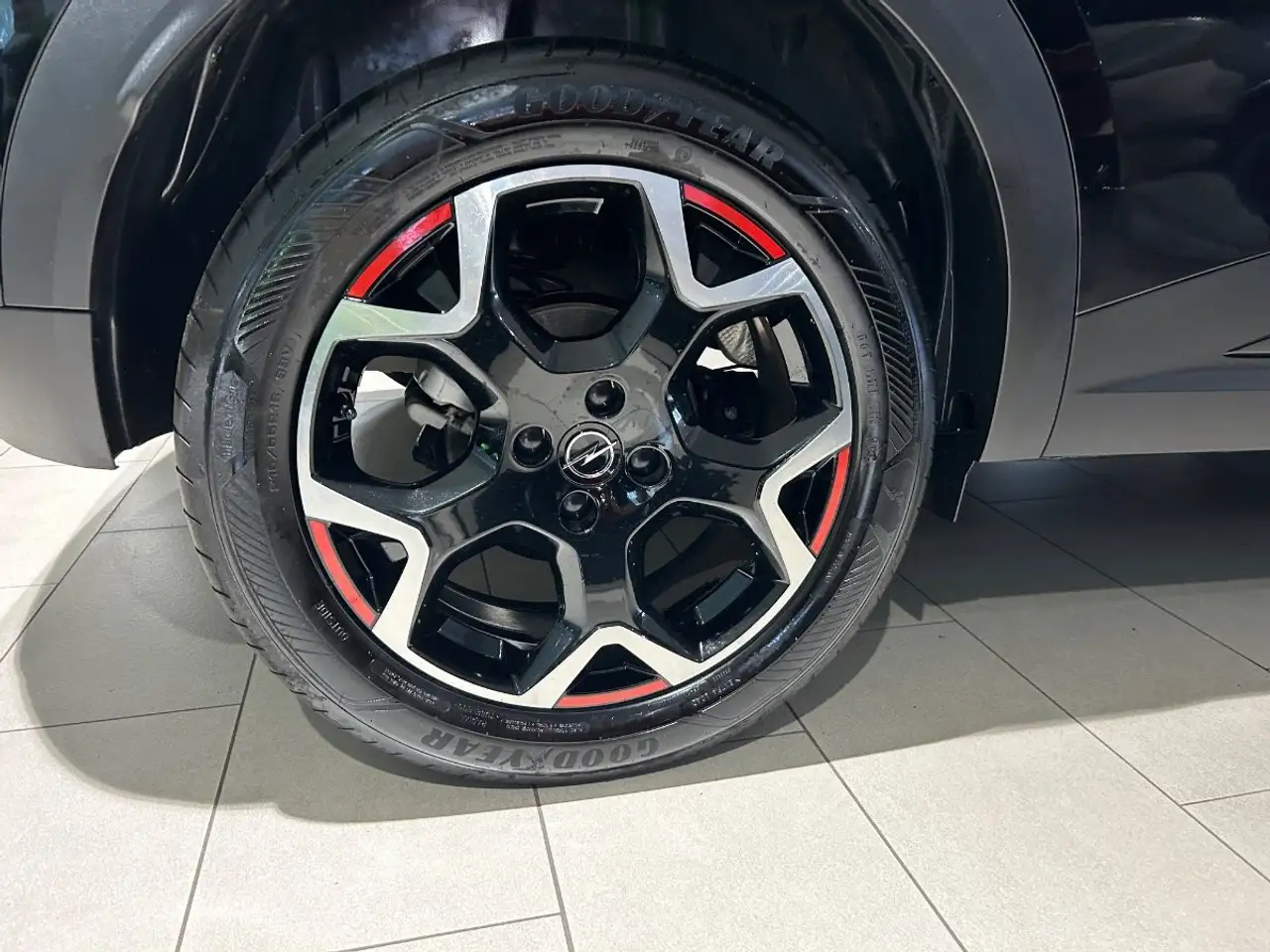 Opel Mokka 1.2 Turbo GS Line LED+SHZ+Winterp.+Kam.+LM — معرض صور السيارة 8