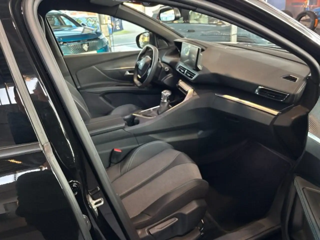 Peugeot 3008 3008 Allure Pack 130 +ACC+SHZ+Kamera+Key-GO+ — معرض صور السيارة 15