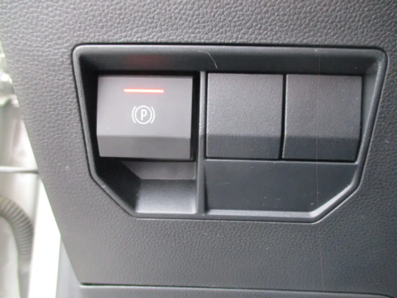 Dacia Duster Hybrid 140 Journey — معرض صور السيارة 11