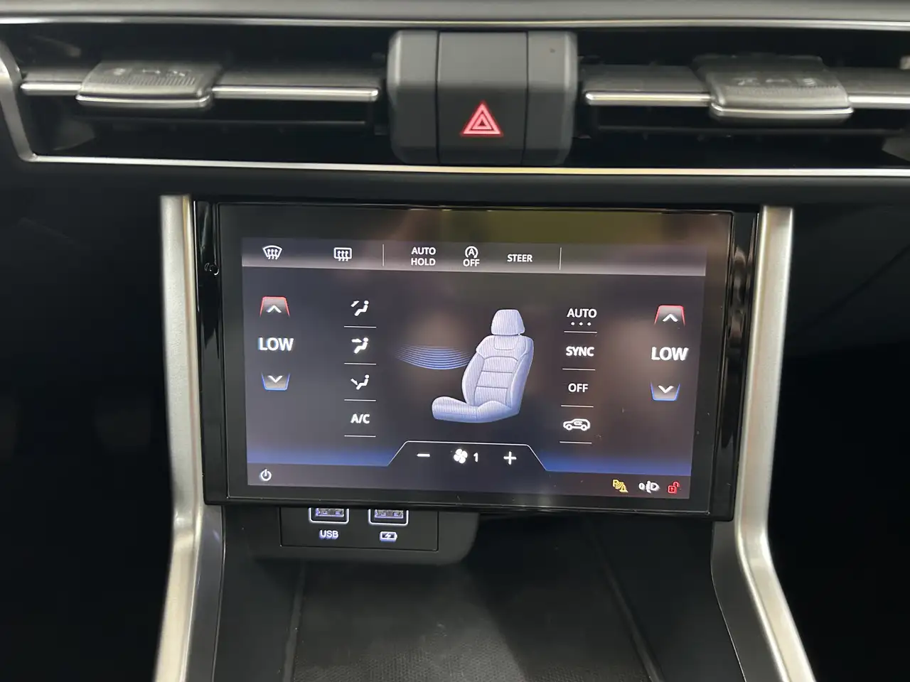 SsangYong Torres Carplay+DAB+PDC+KAM+SHZ+LED+Touch+DigiKom — معرض صور السيارة 16