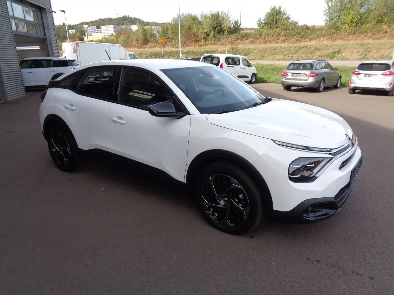 Citroen C4 Lim. Plus, Automatik, Kamera, SHZ — معرض صور السيارة 3