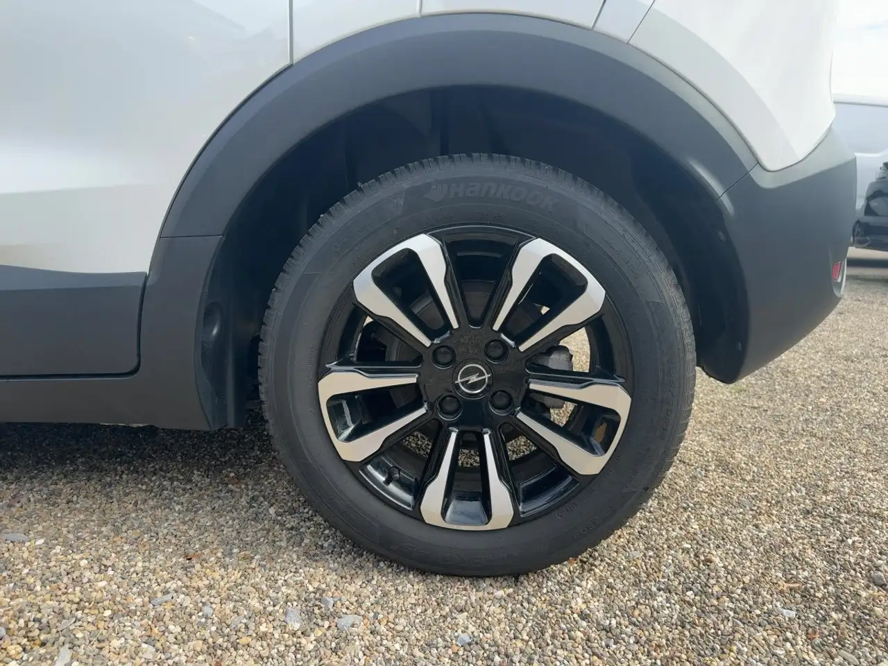 Opel Crossland 1.2 Elegance Navi Klima Allwetterreifen — معرض صور السيارة 12