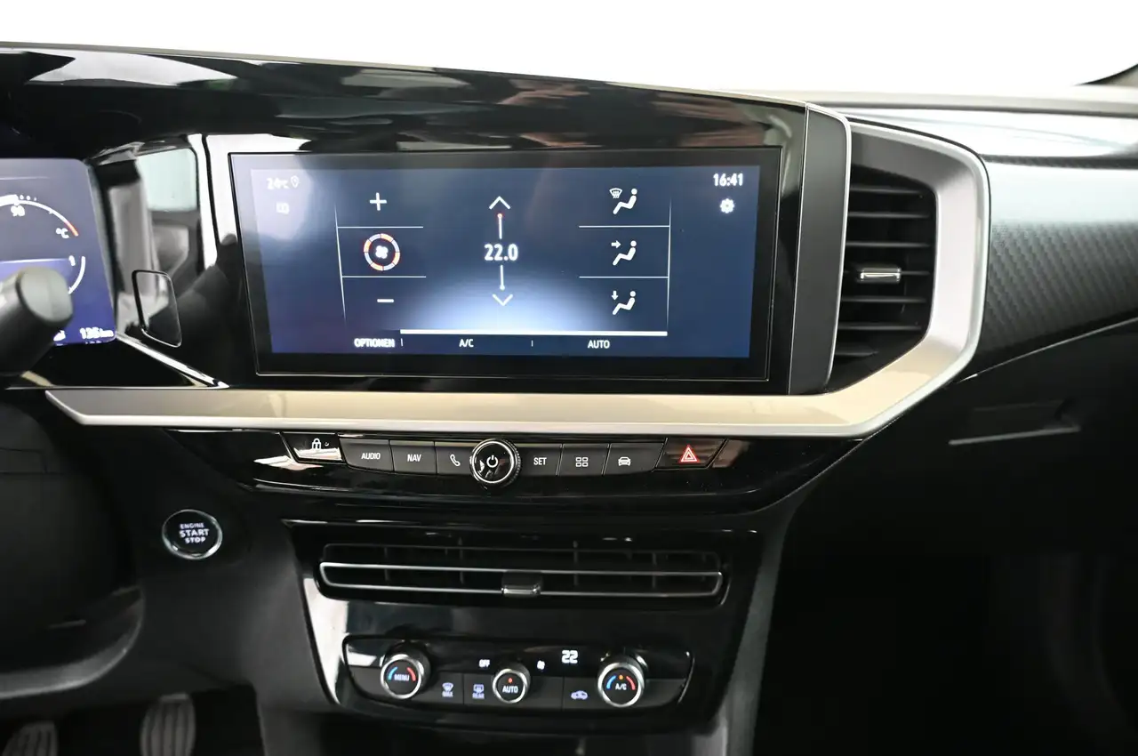Opel Mokka 1.2 136 Ultimate LED/ACC/Black-Pack/18 — Vehicle gallery 22
