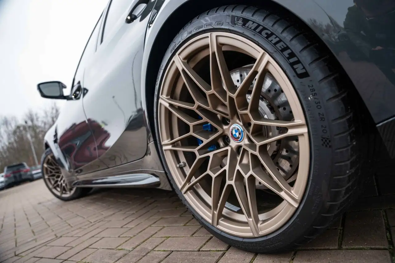 BMW M3 Competition M xDrive A — معرض صور السيارة 17