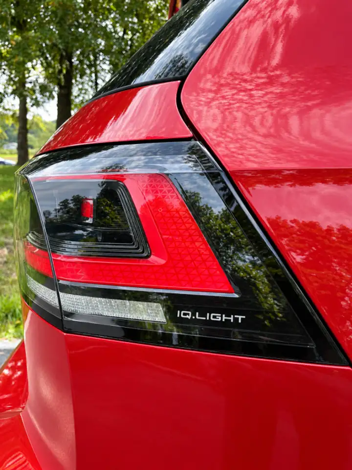 Volkswagen Golf GTI 2.0 TSI DSG 195kW — Galería del vehículo 15