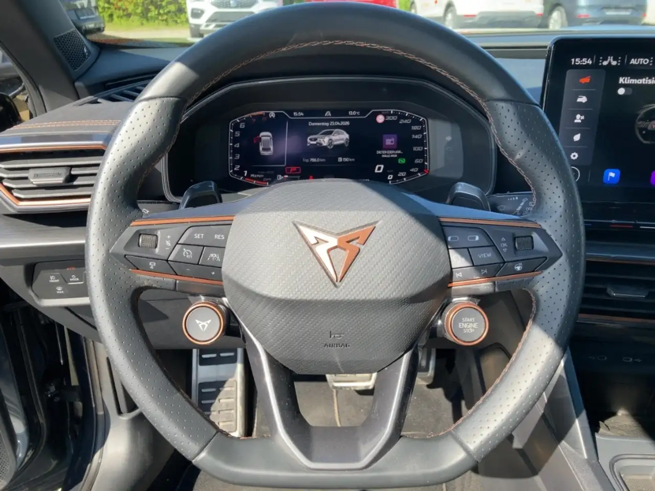CUPRA Formentor VZ 2.0TSI DSG 4Drive AHK-klappbar Navi Memory Sit — معرض صور السيارة 15