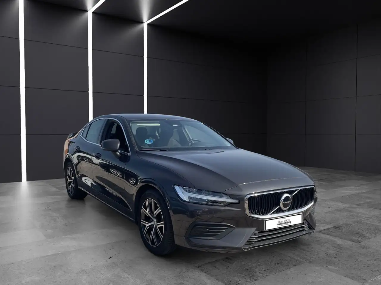 Volvo S60 Lim. Plus Dark LED*CAM*Navi*Shzg — معرض صور السيارة 8