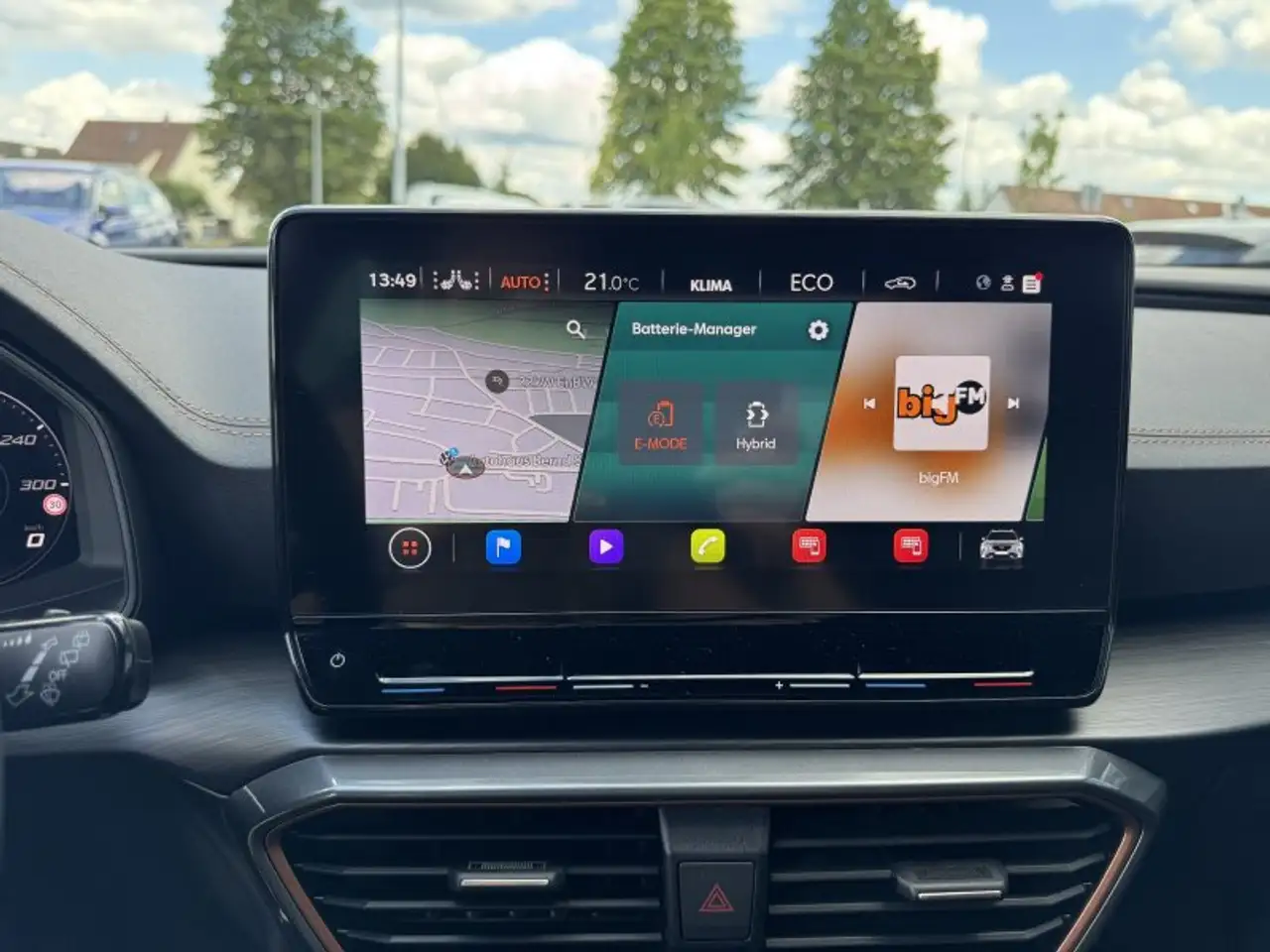CUPRA Formentor 1.4 e-HYBRID Leder Navi Pano LED Memory ACC VC — معرض صور السيارة 24