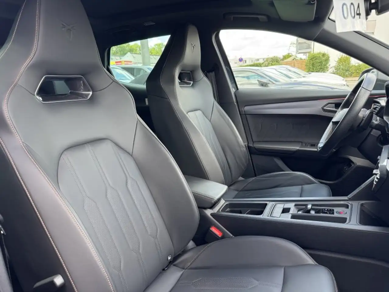 CUPRA Formentor 1.4 e-HYBRID Leder Navi Pano LED Memory ACC VC — معرض صور السيارة 19