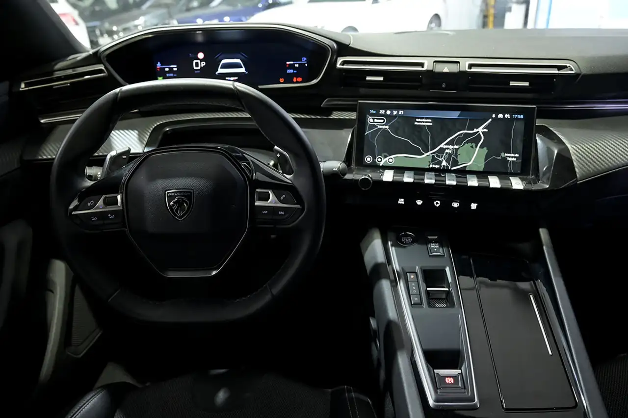 Peugeot 508 1.2 PureTech S&S Allure EAT8 130 — Galería del vehículo 28
