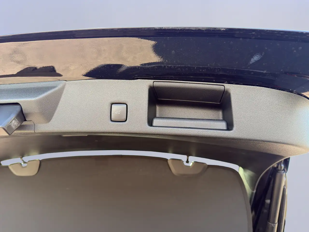 Ford Kuga Active X 2.5 Duratec PHEV *ACC*LED*NAVI* — معرض صور السيارة 25
