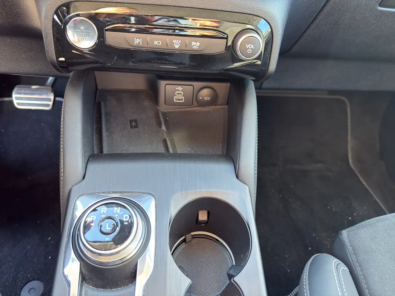 Ford Kuga Active X 2.5 Duratec PHEV *ACC*LED*NAVI* — معرض صور السيارة 16