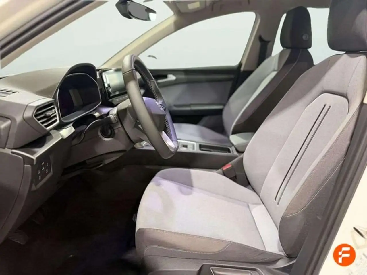 SEAT Leon 1.0 TSI S&S Style XS 110 — Vehicle gallery 12