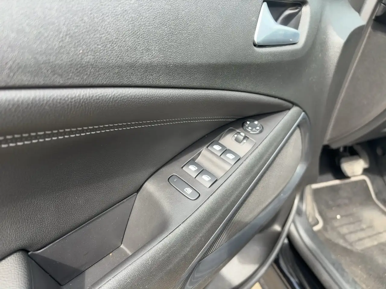 Opel Crossland Elegance LED KeyLess — Galerie du véhicule 14