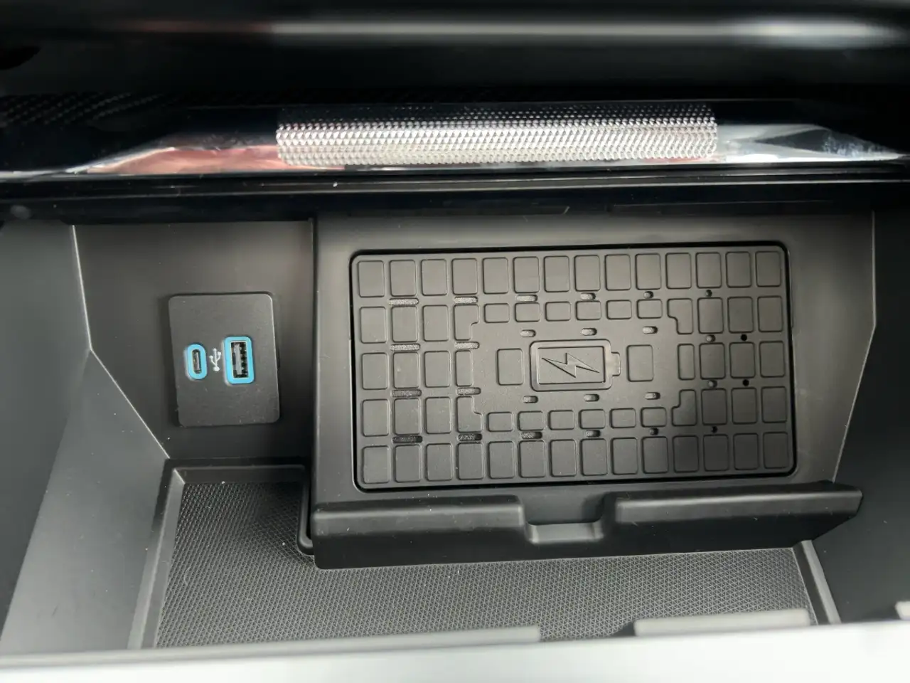 Ford F 150 F-150 SuperCrew Hybrid 3.5 l V6 Limited 360-CAM — معرض صور السيارة 20