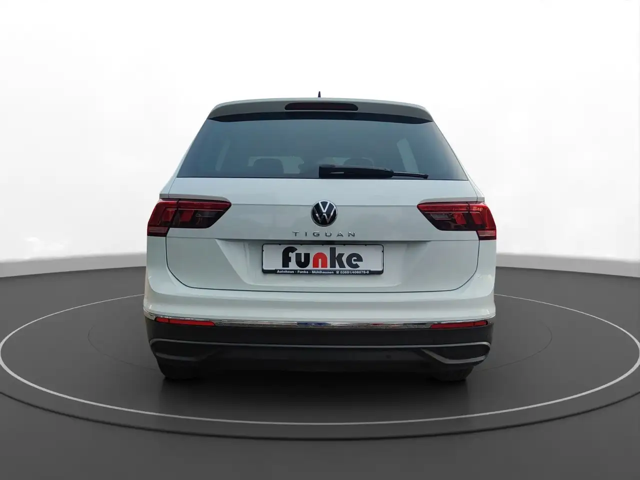Volkswagen Tiguan 1.5 TSI DSG Life **AHK**KAMERA**ACC** — Galería del vehículo 4