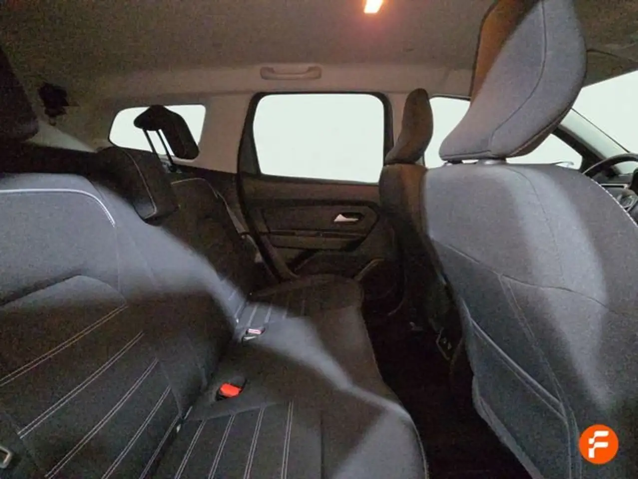 Dacia Duster 1.3 TCe Extreme EDC 4x2 110kW — معرض صور السيارة 21
