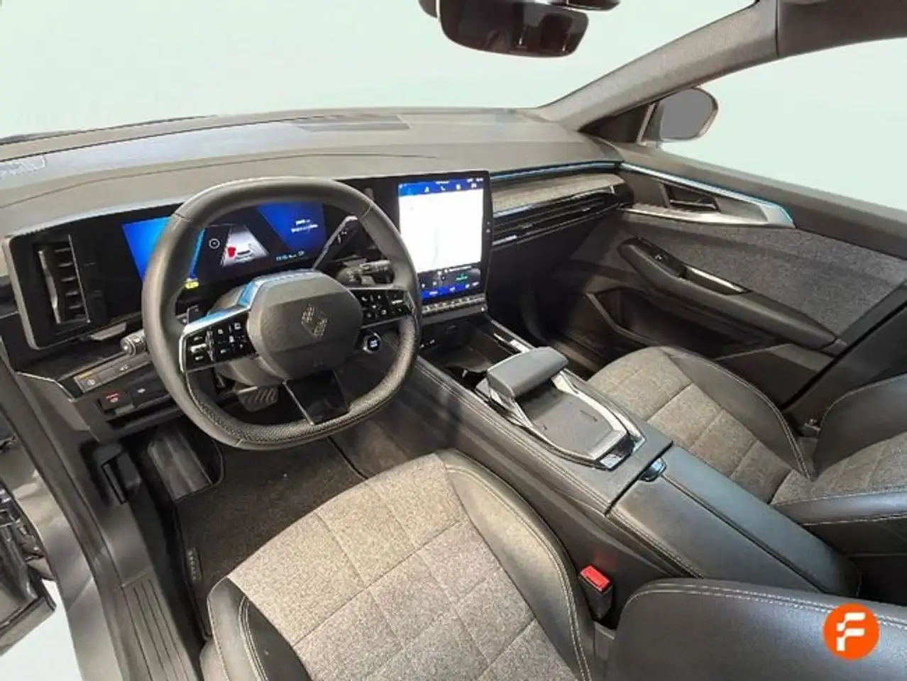 Renault Espace Iconic E-Tech full hybrid 146kW 7p — معرض صور السيارة 13