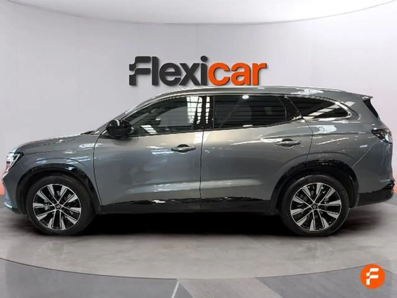 Renault Espace Iconic E-Tech full hybrid 146kW 7p — معرض صور السيارة 4