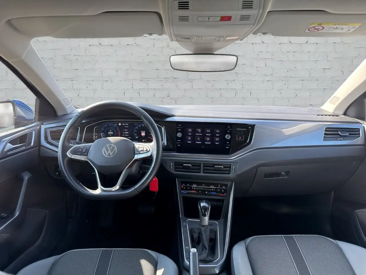 Volkswagen Polo VI 1.0 TSI DSG Style Navi Digitales Cockpit LED Bl — معرض صور السيارة 9