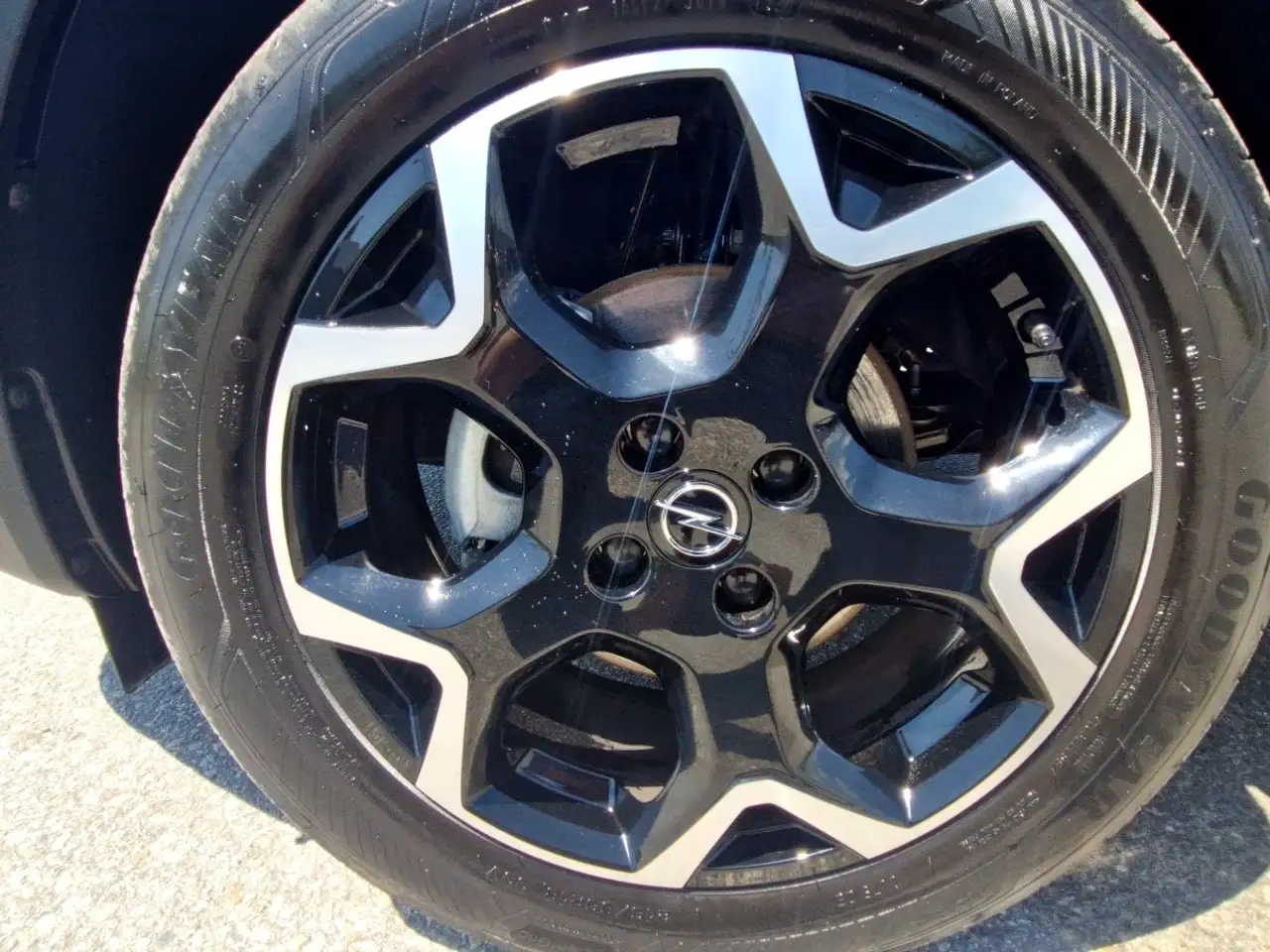 Opel Mokka 1.2 GS Line AT RÜCKFAHRKAMERA|NAVI|SHZ — معرض صور السيارة 8
