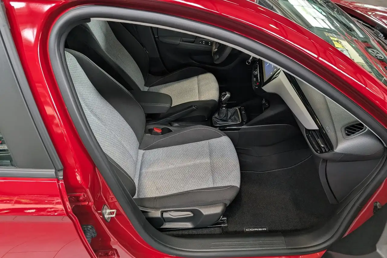 Opel Corsa 1.2 *LED*SHZ*PDC*Kamera* — Vehicle gallery 5