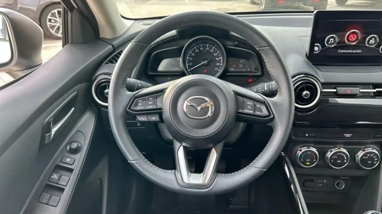 Mazda 2 1.5 E-SKYACTIV-G CENTER-LINE CONVENIENCE 90 5P — Vehicle gallery 21