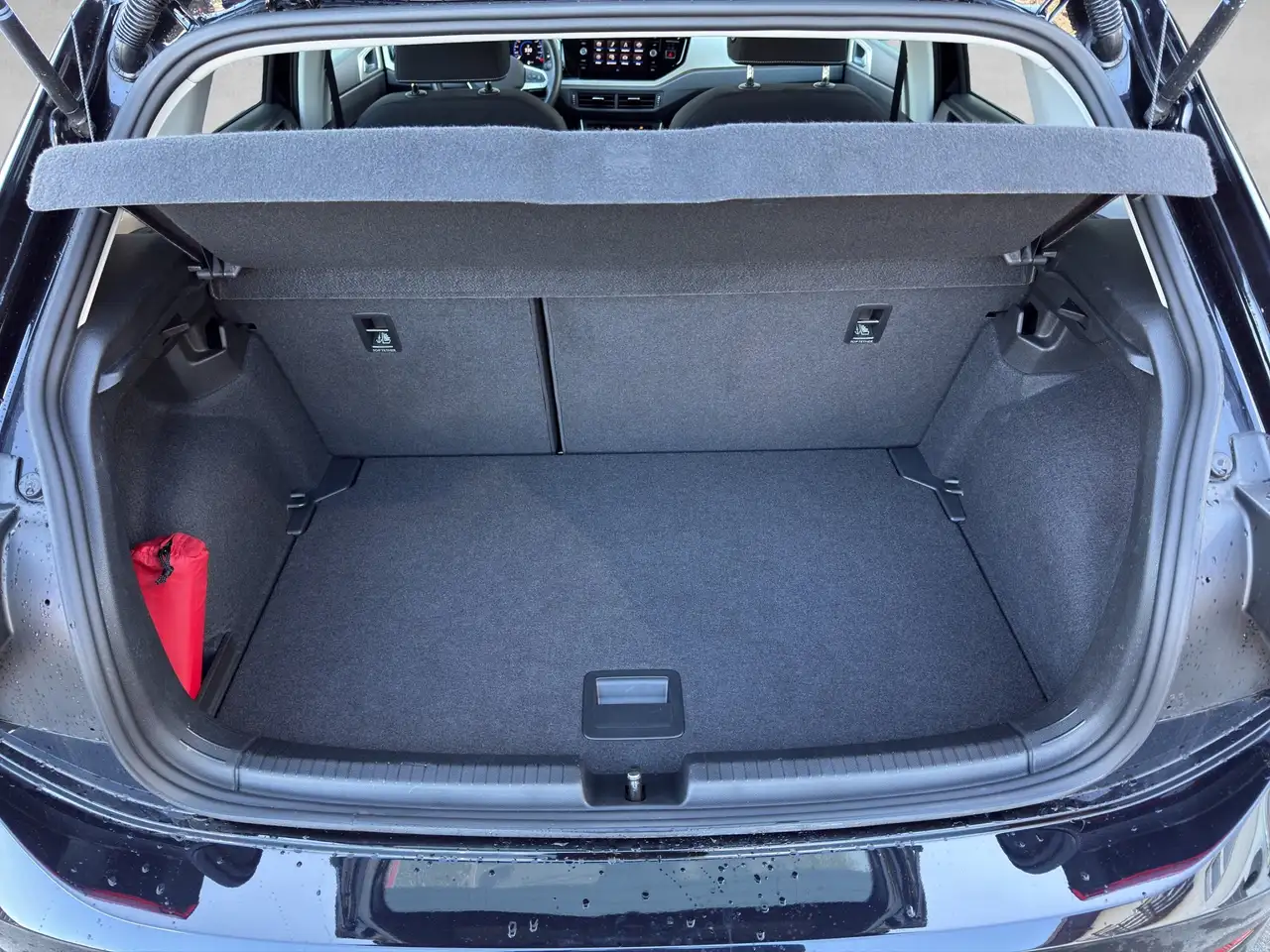 Volkswagen Polo Move — Vehicle gallery 15