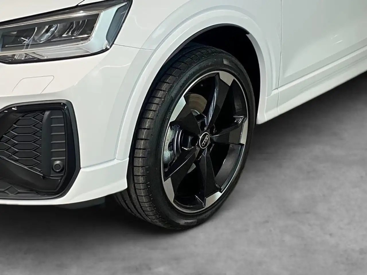 Audi Q2 35 TDI Advanced S tronic 110kW — Galería del vehículo 12