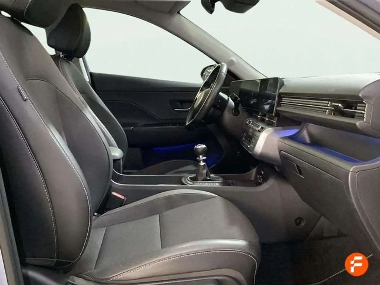 Hyundai KONA 1.0 TGDI Tecno 4x2 — Vehicle gallery 10