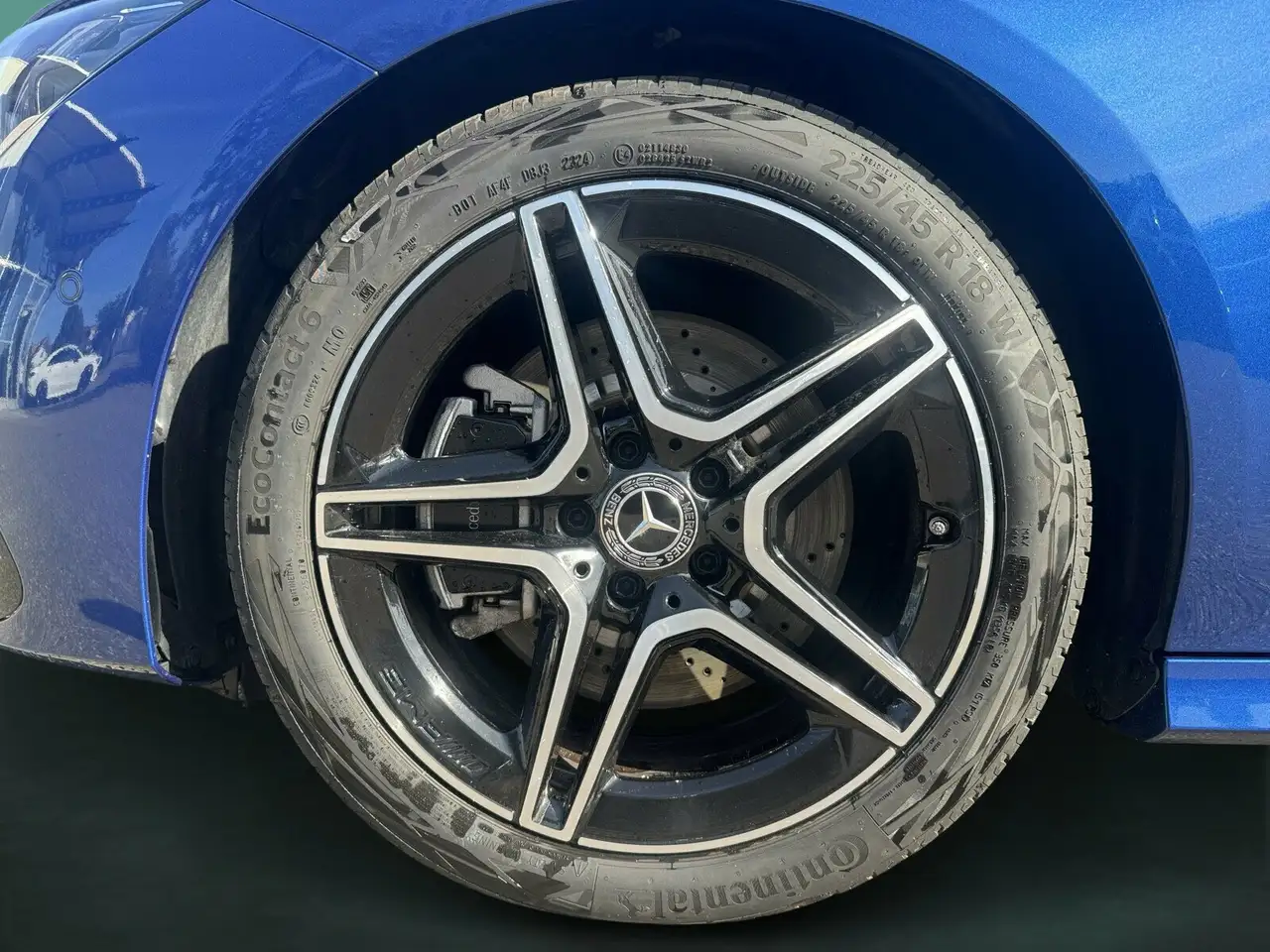 Mercedes-Benz CLA 200 CLA 200 AMG+PANO+DISTRO+360°+NIGHT+MLED+KEYLESS — Galería del vehículo 17