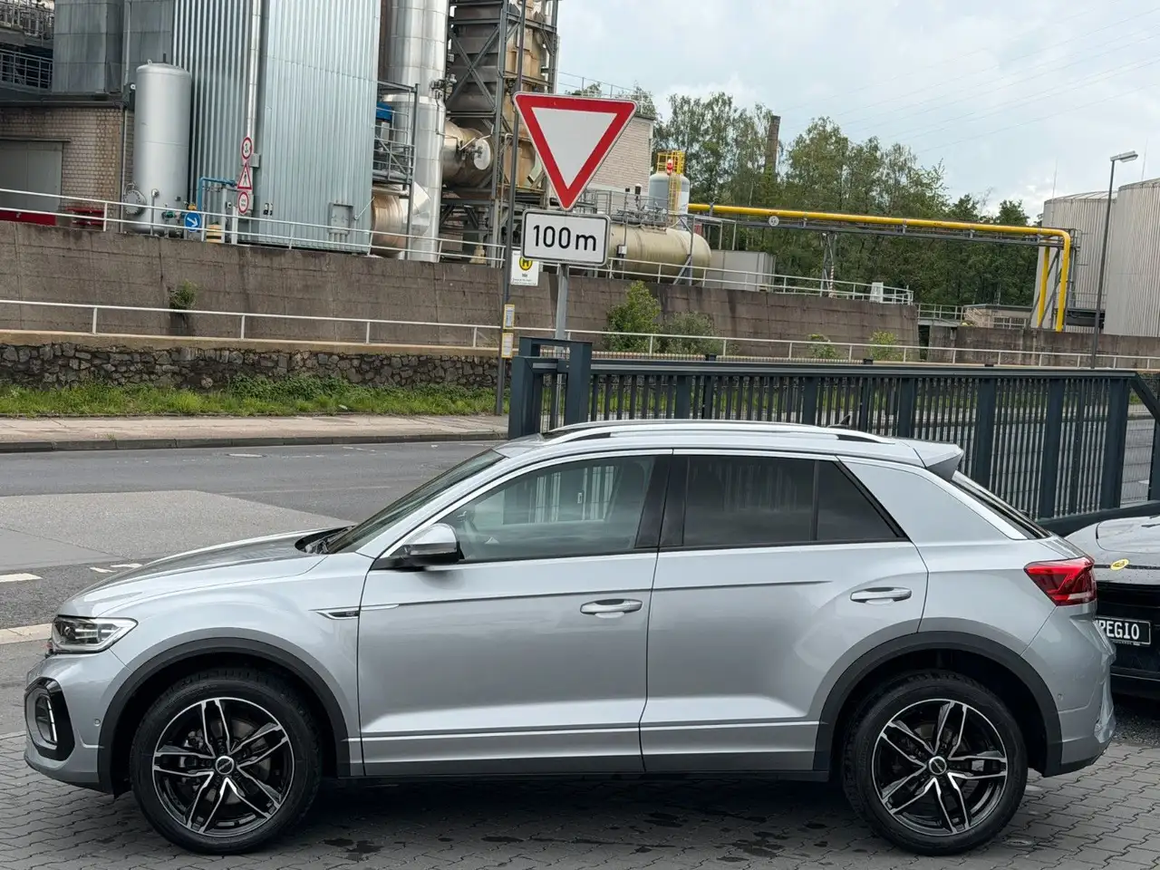 Volkswagen T-Roc R-Line 4Motion OPF 1 Hand - Panorama /// — معرض صور السيارة 7