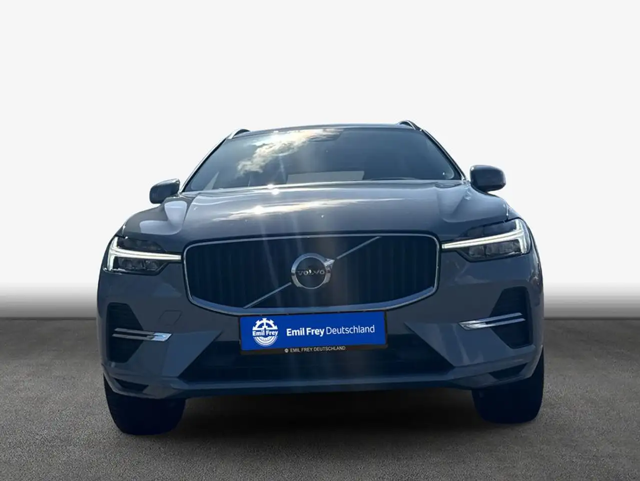 Volvo XC60 XC60 B4 B Core — Vehicle gallery 3