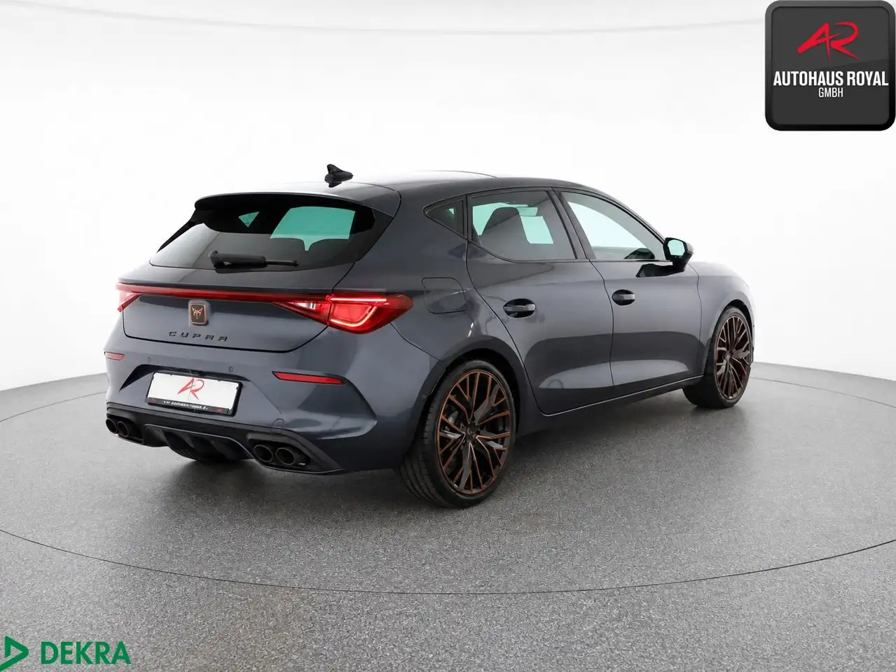 CUPRA Leon 2.0 TSI VZ PANO,MATRIX,BEATS,MEMORY,KESSY — معرض صور السيارة 5