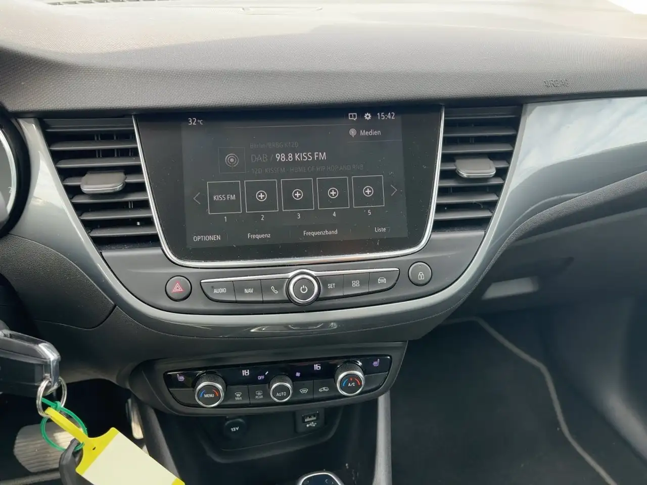 Opel Crossland Elegance LED+Kamera+Winterpaket — Galerie du véhicule 13