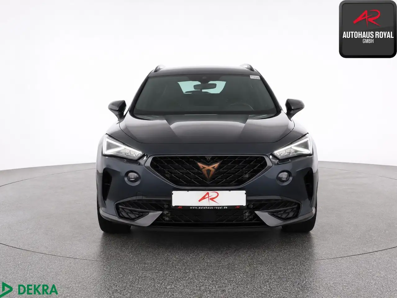 CUPRA Formentor 2.0 TSI VZ 360°,ACC,PARKLENK,AMBIENTE — معرض صور السيارة 8