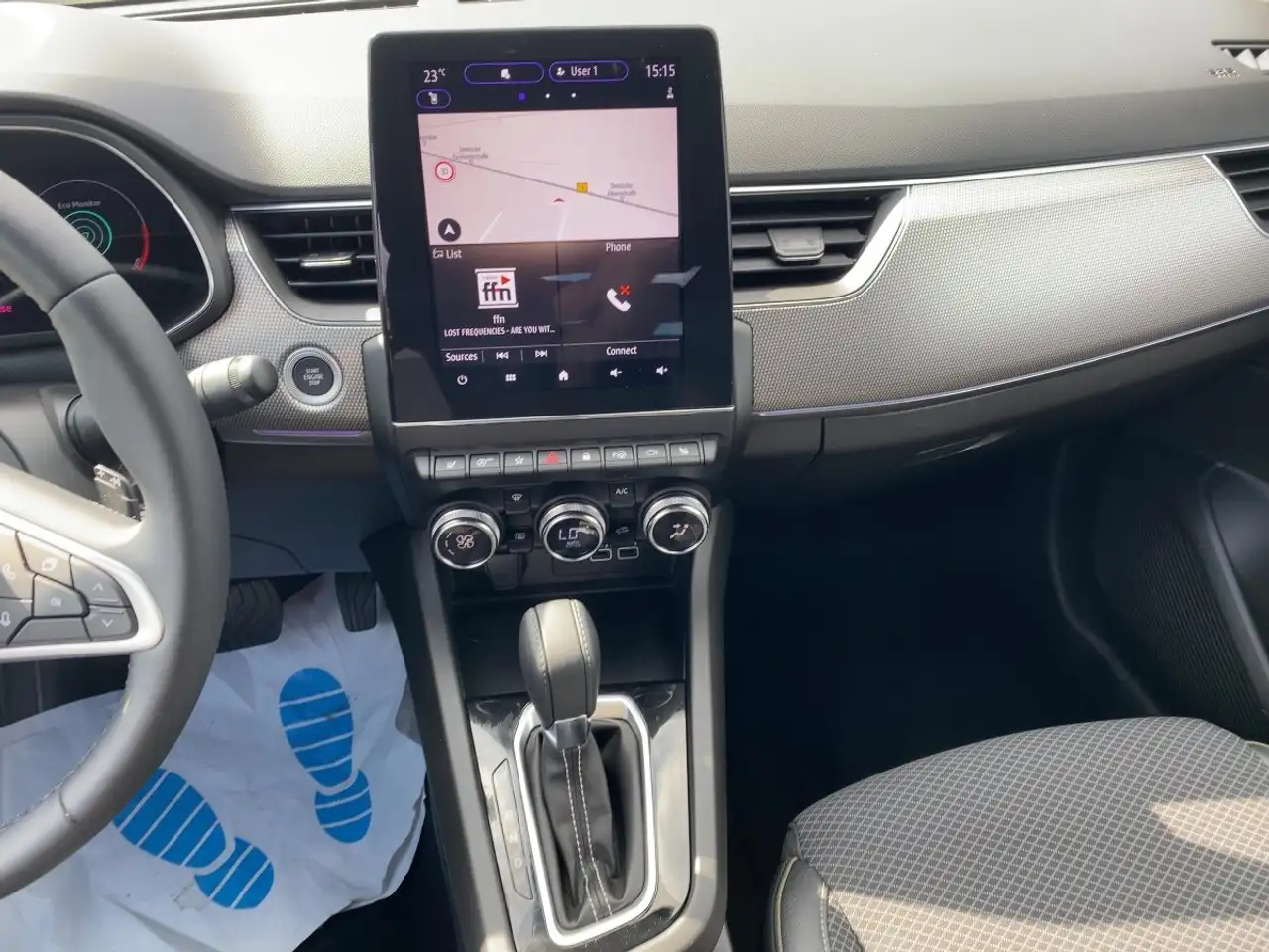 Renault Arkana 1.3 TCe 140 Techno CAM*LED*NAVI*SHZ*TWA — معرض صور السيارة 13