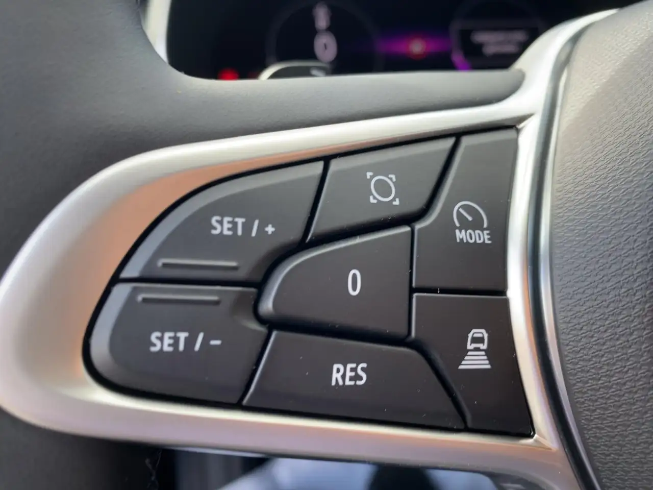 Renault Arkana 1.3 TCe 140 Techno CAM*LED*NAVI*SHZ*TWA — معرض صور السيارة 17